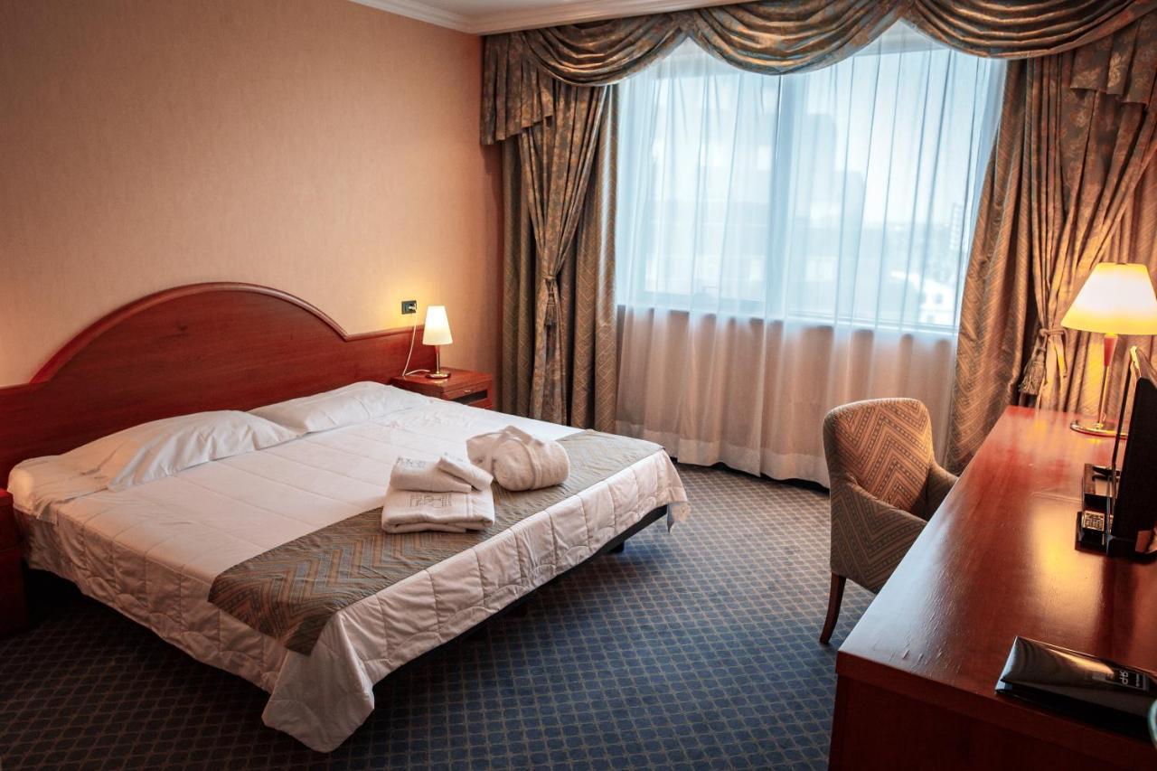 River Palace Hotel อะเตรา ภายนอก รูปภาพ